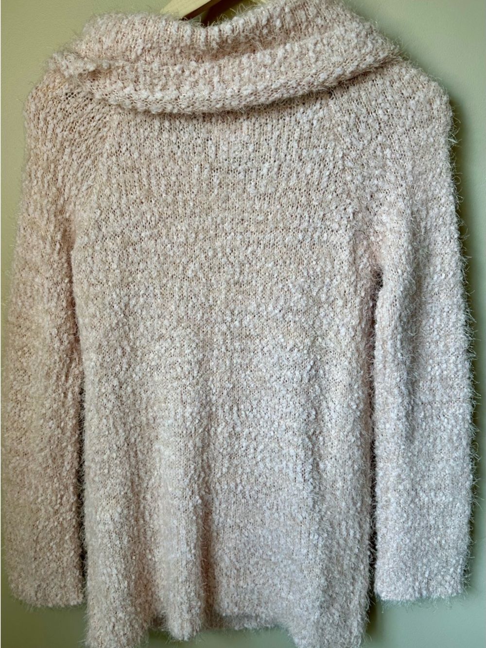LC Lauren Conrad MEDIUM Baby Pink Convertible Bouchle Cowl Neck Sweater P2P 20”